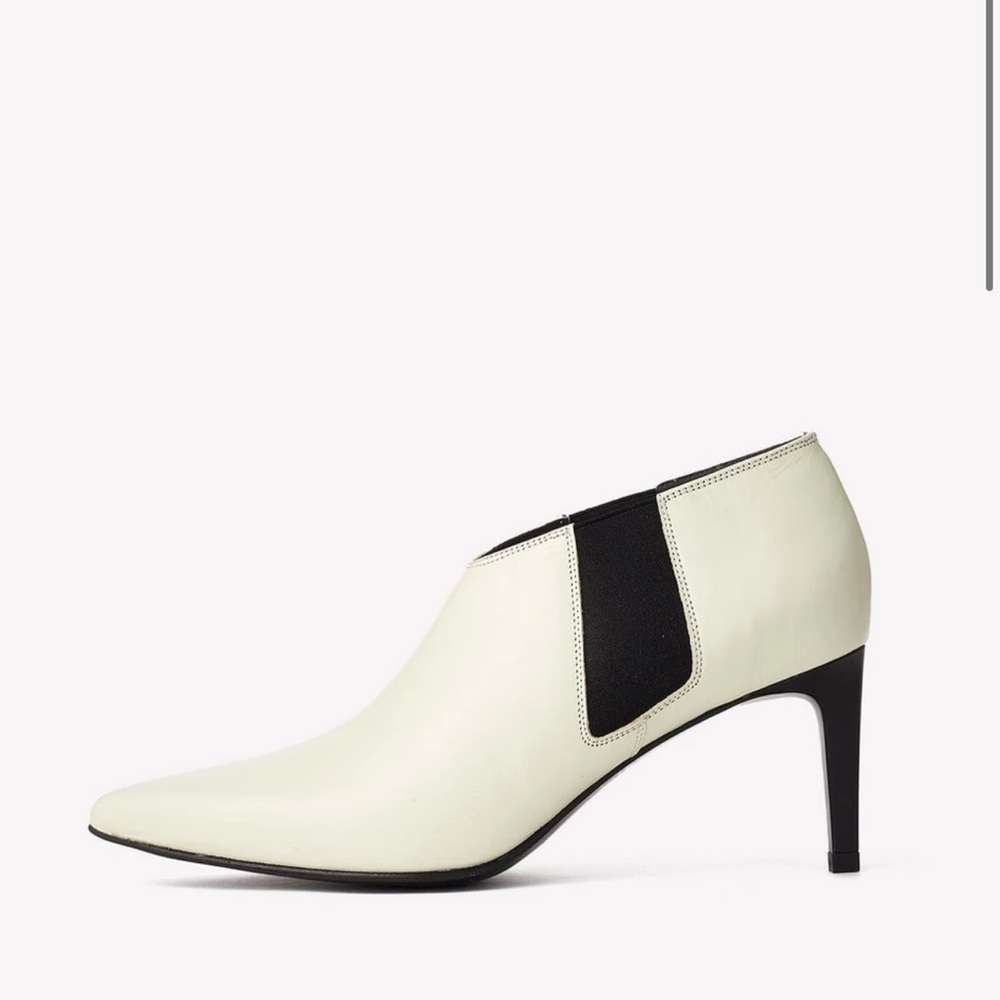 Rag & Bone Beja Chelsea Boots in Antique White Crinkle Leather, size 39
